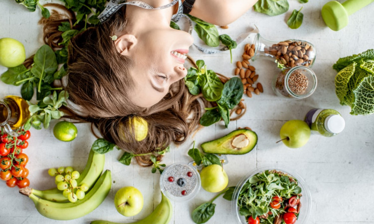 Dieta MIND, czyli mądre odżywianie dla poprawy wydajności mózgu. Zasady, produkty i efekty