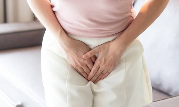 Pieczenie przy oddawaniu moczu - o czym świadczy i jak sobie z nim radzić?