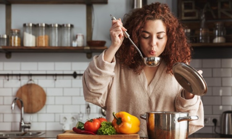 Dieta przeciwzapalna - co jeść na wzmocnienie odporności? Zasady, produkty, jadłospis