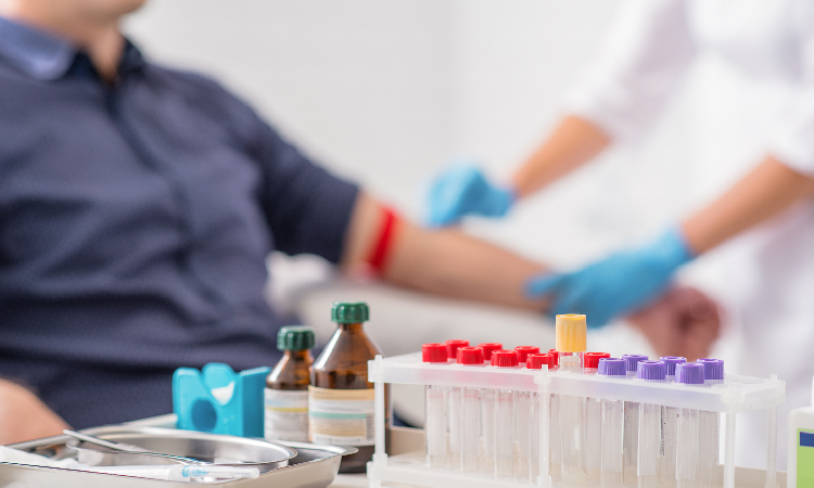 Eozynofile – co oznaczają ich poziomy w morfologii krwi?