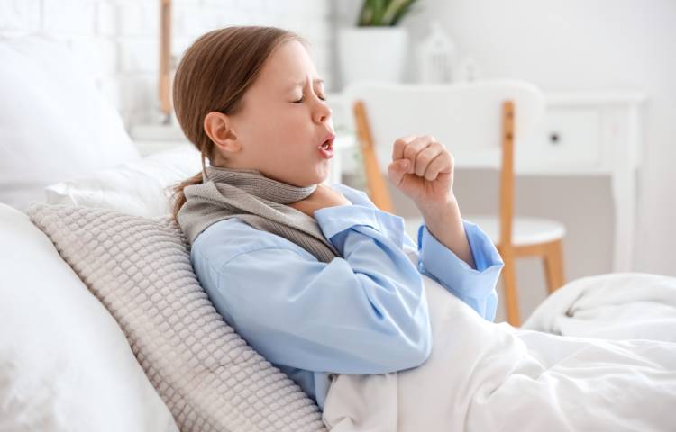 Kaszel krtaniowy - jak rozpoznać i leczyć szczekający kaszel?