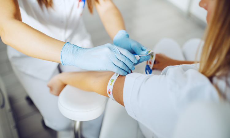 Ferrytyna – co to za badanie i o czym świadczy jej poziom?