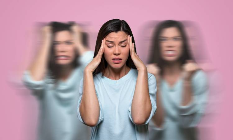 PMS - co to? Wszystko, co musisz wiedzieć o zespole napięcia przedmiesiączkowego