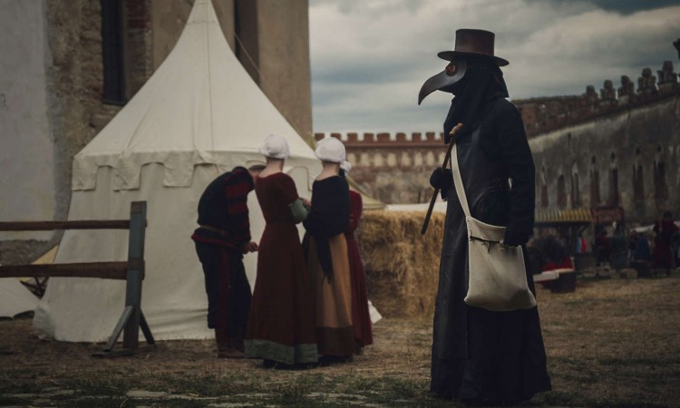 Czarna śmierć, czyli epidemia dżumy w Polsce i Europie. Historia i objawy czarnej zarazy
